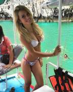 She's Full Of Sexiness