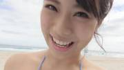 Gravure idol Fumina Suzuki at the beach