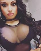 Cansu Tuzak (x-post r/EnhancedFucktoys)