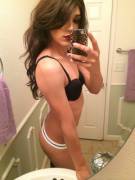 We need MORE of this brunette