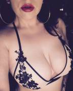 A (f)ew of you lovely lot have been missing me apparently. Here's a few snaps to tide you over ;) x