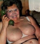 A few GILFS for you guys