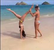 Nina Dobrev beach splits