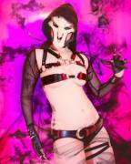 Roses are red, Violets are shy My guns are huge Die, die, die by Dangrrrdoll