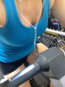 Hot redditor inserts a plug and then goes to the gym to work out. (x-post from /r/gonewild)