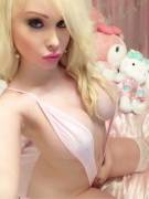 Sarina's Sexiest Selfie