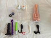 GF is out of town for a few days....going to have some awesome edging sessions.