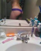 Feeling sexy wanting to show off for big cock Dom ;) pm me for kik