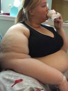 Roxxie's arms; bigger than ever?