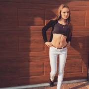 Your Best Friend's Sister (xpost /r/randomsexiness)