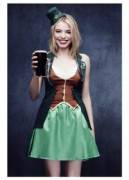 A call to all you BoobsAndBoozers as St Patty's day draws near!