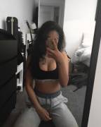 A pre-workout selfie