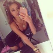 Sexy babe in black (x-post from r/sexyfilipinas)