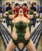 Poison Ivy cosplay mirror edit