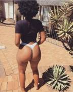 Afro booty goddess