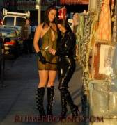 Cuddles on the street