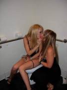 A good time for a kiss!