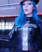 Miss Metnal wearing lickylinn latex