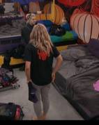 Morgan changing: better screenshots / .GIF (time stamp courtesy of BuckFryce)