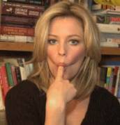 Elizabeth Banks wants to try something bigger. Do you have anything in mind?
