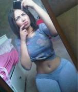 Curvy Turkish girl mirrorselfie