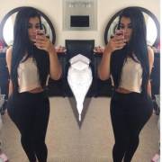 Lebanese teen mirrorselfie
