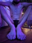 Sheesh these long toes of mine