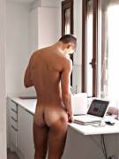 Checking Facebook (X-Post /r/maletanlines)