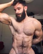 hairydudesishot:= Hairy dudes is hot = well packaged