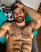 Hairy-Pitted French Model in Berlin!