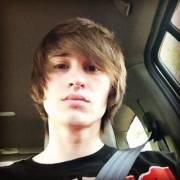 Scene boy (x-post /r/cuteguys)