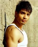 Manish Loya. He's dreeeeeeeamy.