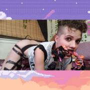 Pup pup need attentions!!