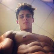 Rugby player Adi Gillespie (@Adi.Gillespie)