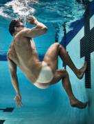 Underwater (X-Post /r/maletanlines)