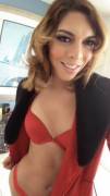 TS Kendra Sinclaire selfie