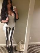 Domino Presley in Leggings