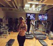 Elle Hunter at the gym