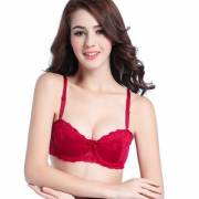 The lipgloss matches