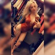 Stars | x-post r/GirlsInHoneyB