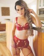 Sabercreative | x-post r/GirlsInHoneyB