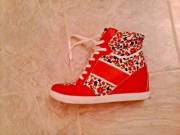 Were originally ๖.00 Bought them on sale for ย.00