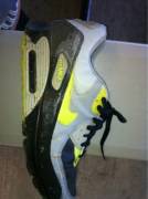 Can someone help me find these shoes for sale online. It's neon green btw