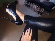 (oc) shiny black & new pink bimbo nails