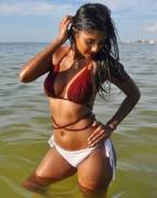 Chocolate breauty in Crochet Bikini