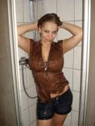 When you forget to undress, showering makes your clothes tight wet and clingy