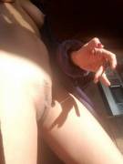 A quick masturbation sesh before showering :) (f)