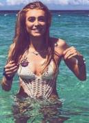 England netball player Helen Housby