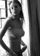 Vika Radchenko shot by by Omar Coria