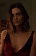 Phoebe Tonkin [gif]